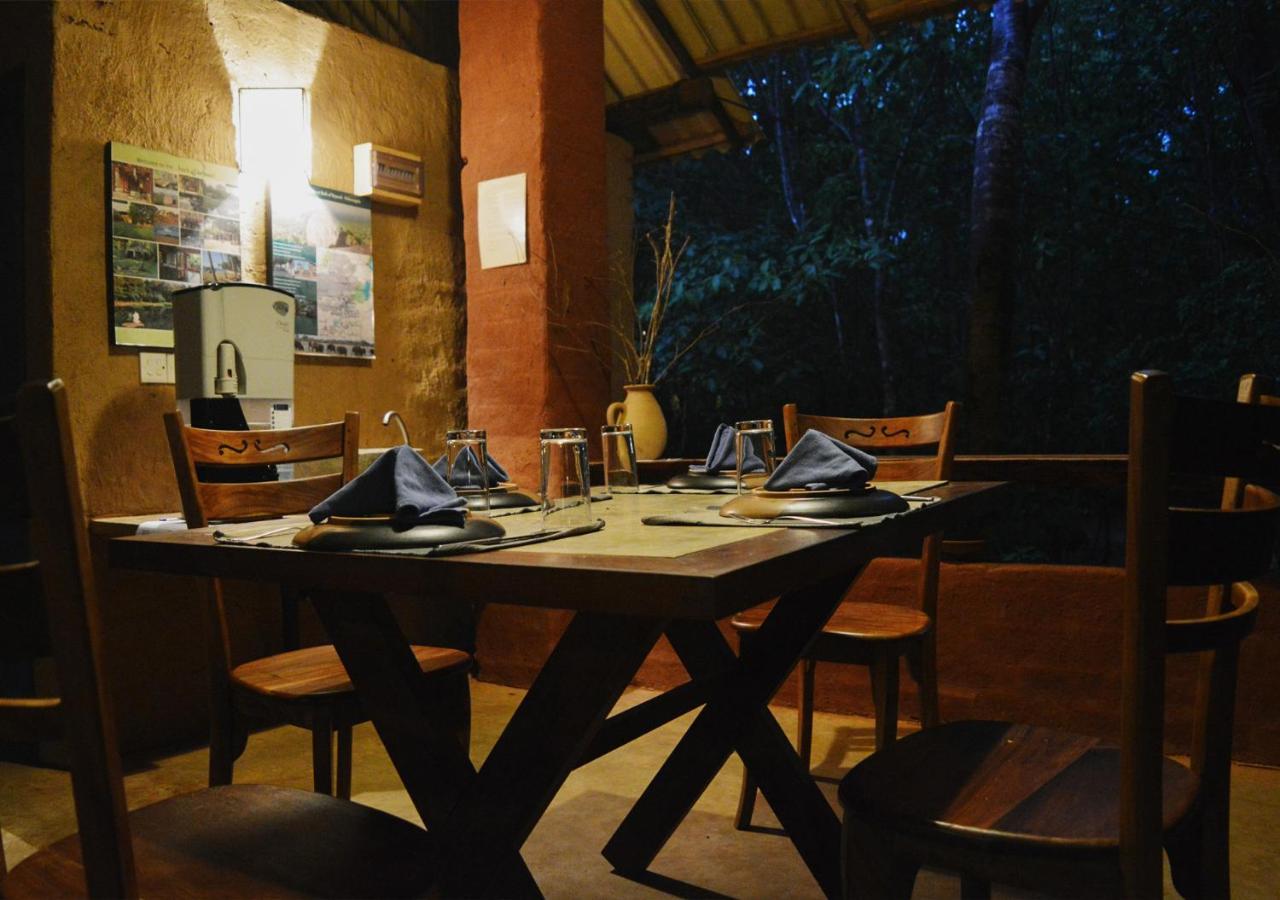 Back Of Beyond - Pidurangala Villa Sigiriya Exterior foto